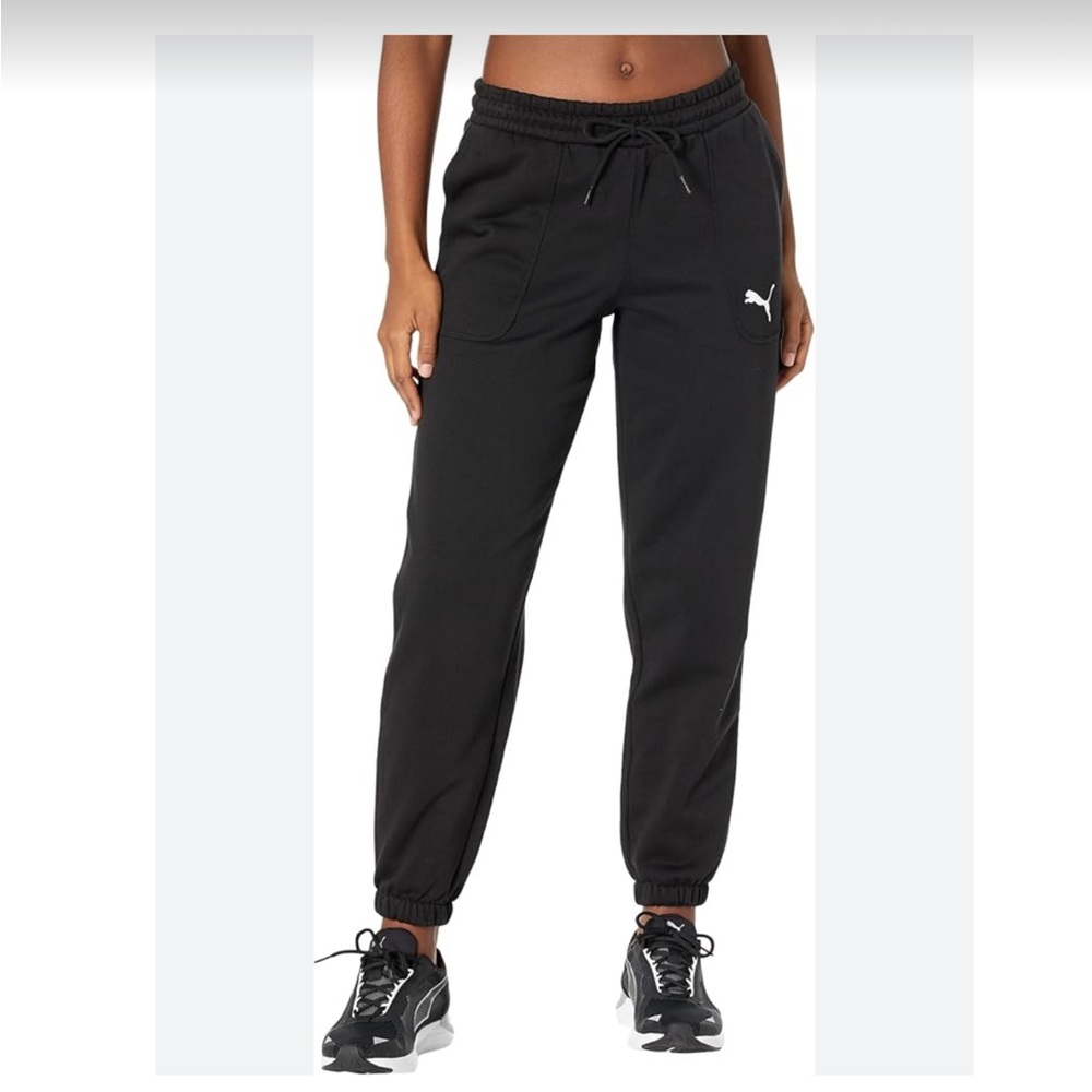 Puma women’s XLarge Enchanted Black Jogger Pants